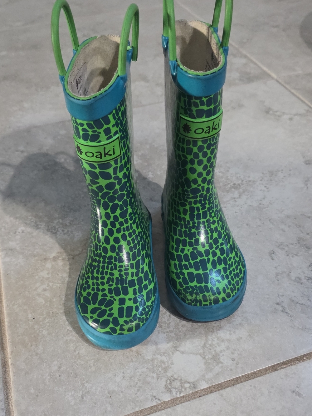 OAKi Kids Green and Blue Patterned Rain Boots with Easy Handles